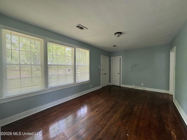4833 Churchill Drive, Jackson, MS 39206
