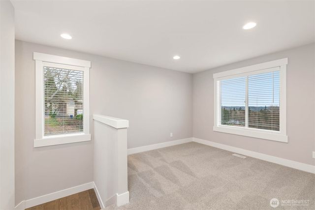 3853 95th Avenue E, Edgewood, WA 98371
