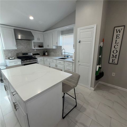 36 Waller Street, Providence, RI 02908