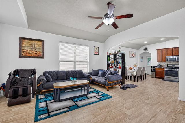 9314 Fuqua Ridge Lane, Houston, TX 77075