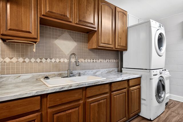 1038 Lakeside Dr, Smithville, TN 37166