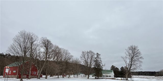 8494 State Route 812, New Bremen, NY 13367