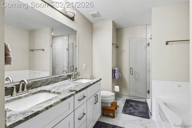 17764 Windflower Drive, Southfield, MI 48076