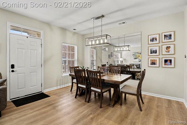 17764 Windflower Drive, Southfield, MI 48076