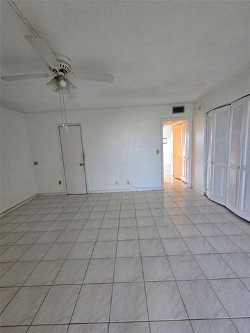 4058 Harwood E 4058, Deerfield Beach, FL 33442