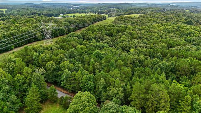 12712 Cranfield Road, Birchwood, TN 37308