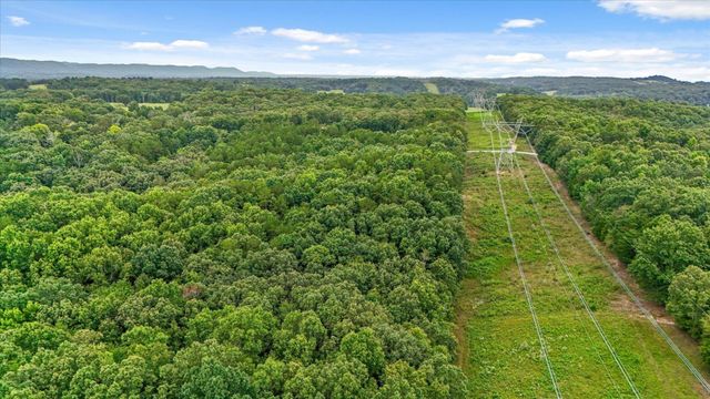 12712 Cranfield Road, Birchwood, TN 37308