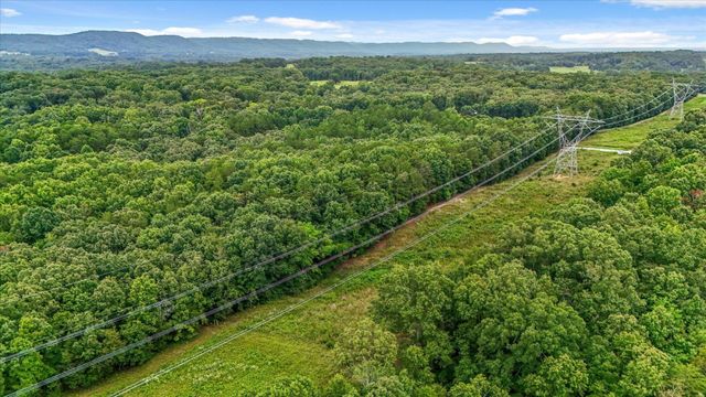 12712 Cranfield Road, Birchwood, TN 37308