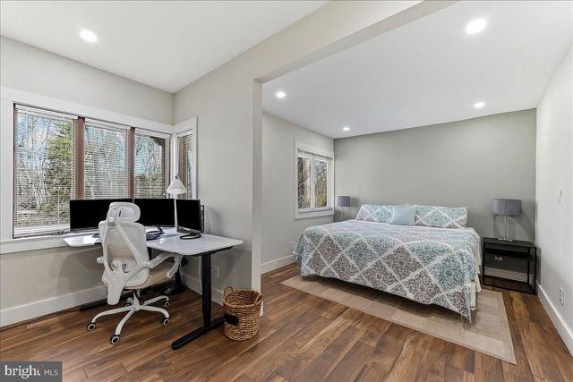 310 WOODVIEW RD, West Grove, PA 19390