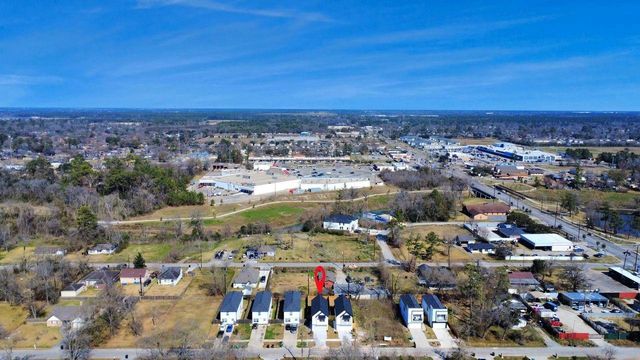 8655 Sunderland Road, Houston, TX 77028