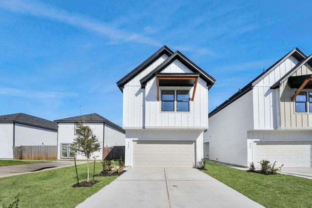 8655 Sunderland Road, Houston, TX 77028
