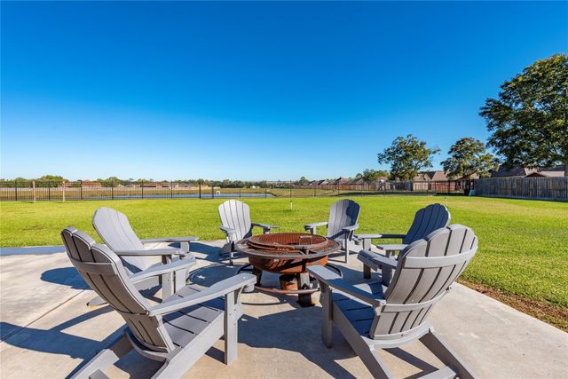 12302 Trista Court, Santa Fe, TX 77510