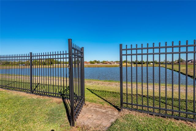 12302 Trista Court, Santa Fe, TX 77510