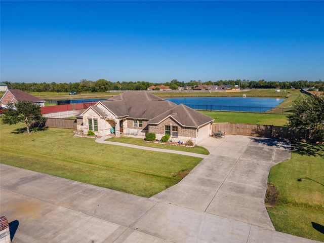 12302 Trista Court, Santa Fe, TX 77510