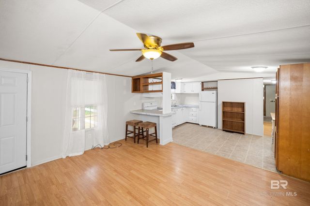 12411 County Road 91, Lillian, AL 36549