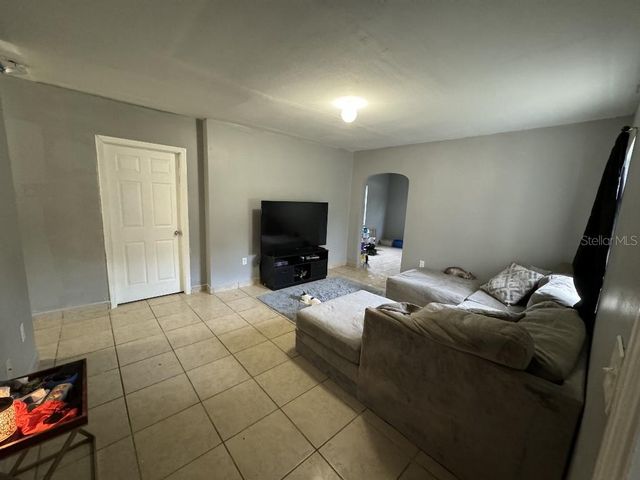 419 AVENUE M NE, Winter Haven, FL 33881