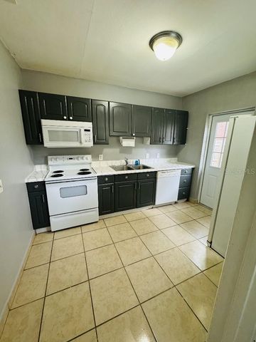 419 AVENUE M NE, Winter Haven, FL 33881