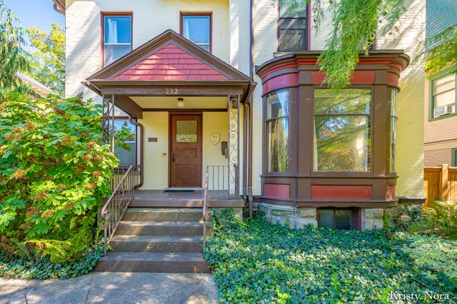 252 Madison Avenue Se, City Of Grand Rapids, MI 49503
