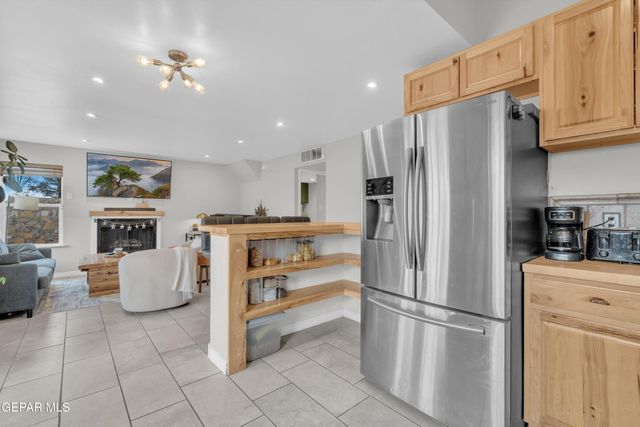 4573 Robert Acosta Drive, El Paso, TX 79934