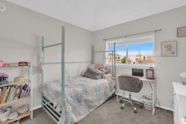 4573 Robert Acosta Drive, El Paso, TX 79934