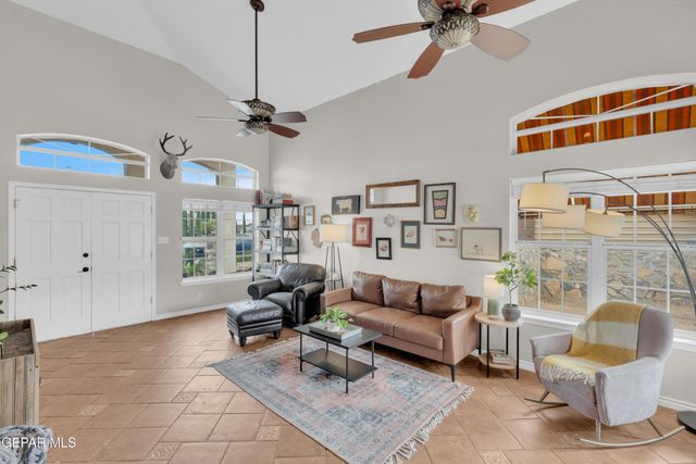 4573 Robert Acosta Drive, El Paso, TX 79934