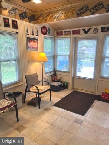 141 N 15TH ST, Camp Hill, PA 17011
