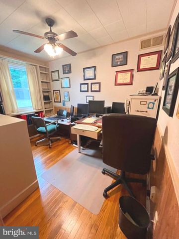 141 N 15TH ST, Camp Hill, PA 17011