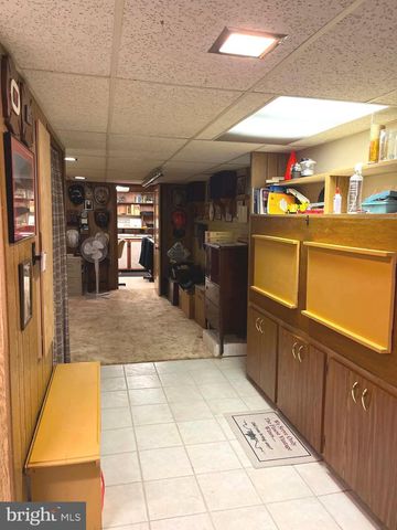 141 N 15TH ST, Camp Hill, PA 17011