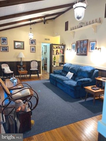 141 N 15TH ST, Camp Hill, PA 17011
