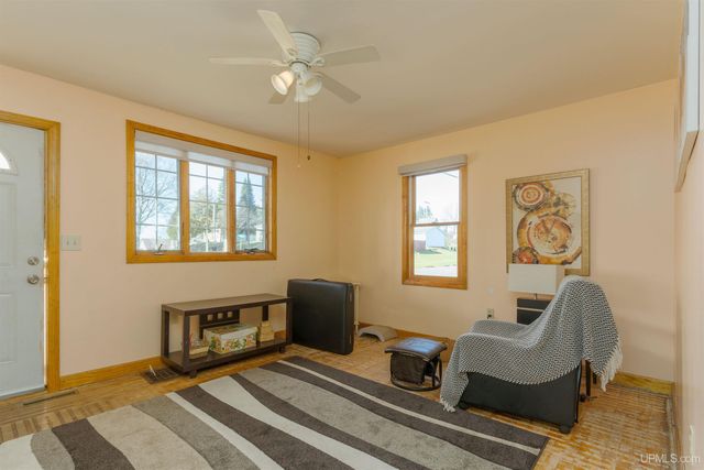 302 Blossom Street, Iron River, MI 49935