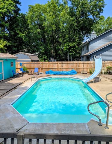 1609 Boca Lago Drive, Valparaiso, IN 46383