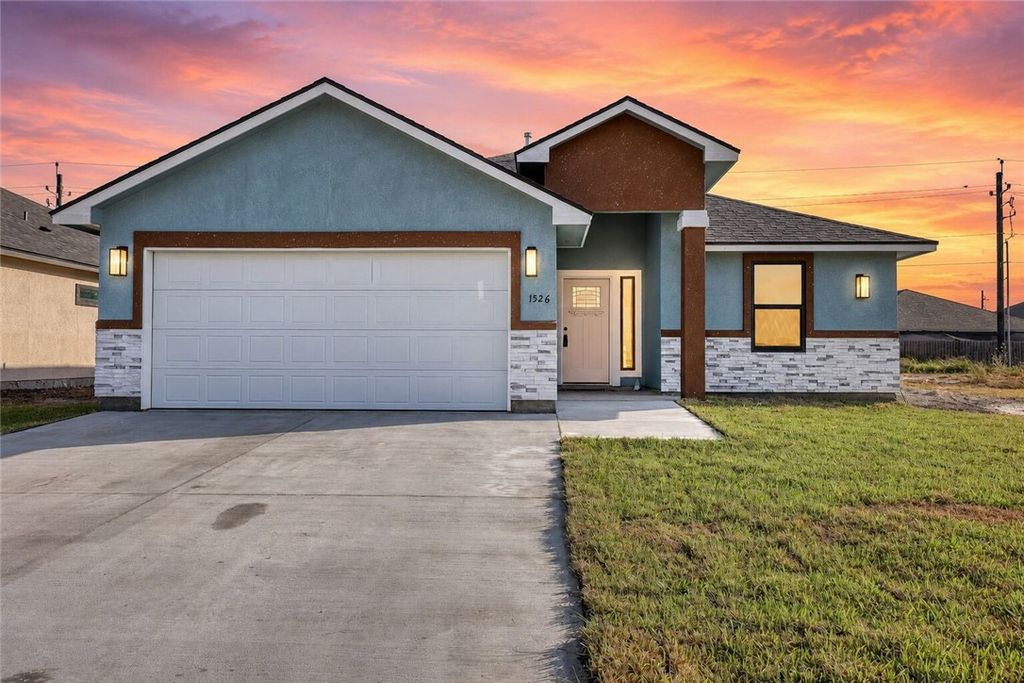 1526 Jeanne Marie Dr, Corpus Christi, TX 78418 — photo 4