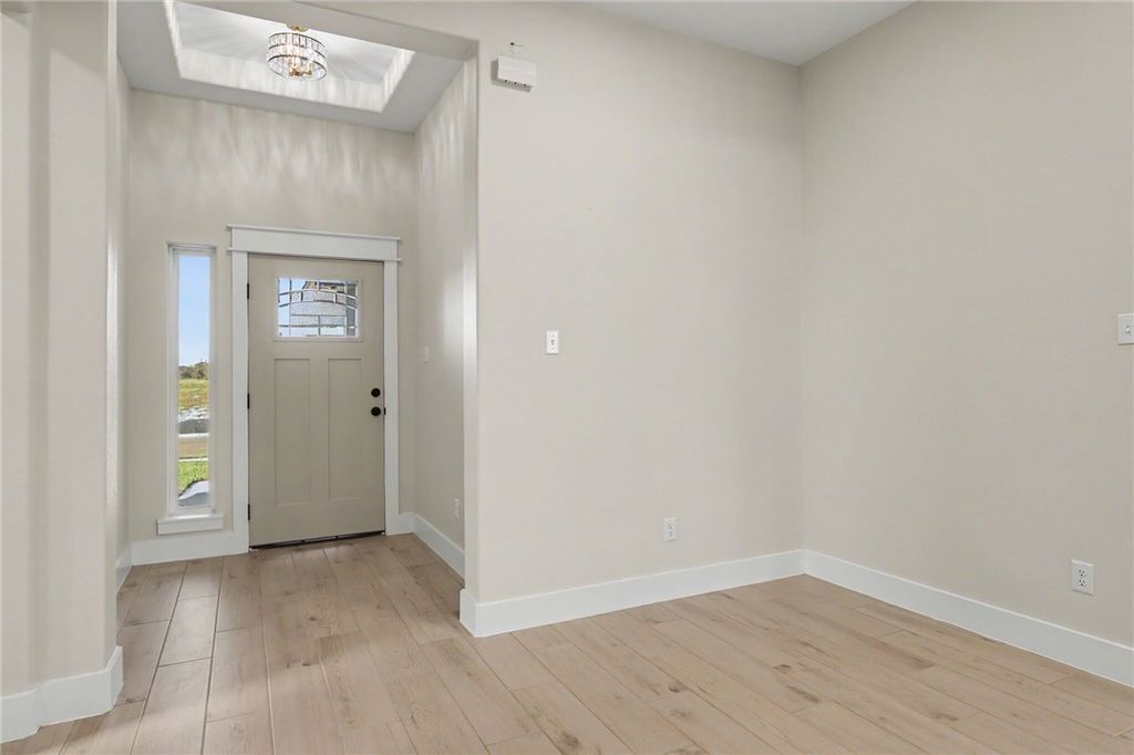1526 Jeanne Marie Dr, Corpus Christi, TX 78418 — photo 5