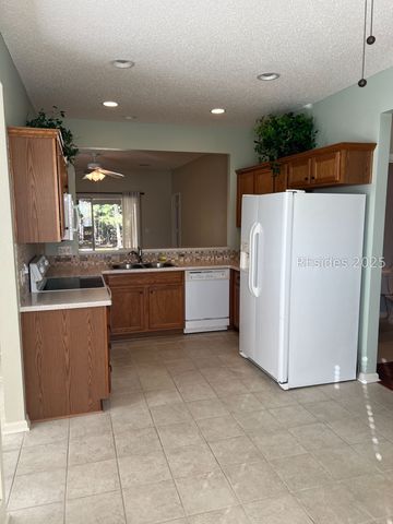 153 Lazy Daisy Dr, Bluffton, SC 29909