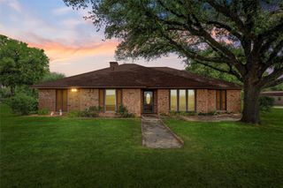 818 Fm 3370, Aquilla, TX 76622