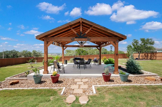 154 Violet Way, Castroville, TX 78009