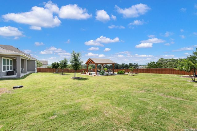 154 Violet Way, Castroville, TX 78009