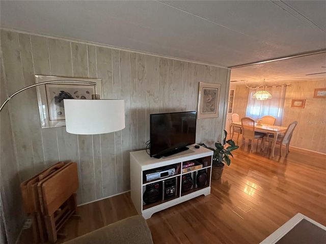 958 CORTINA BOULEVARD, Venice, FL 34285