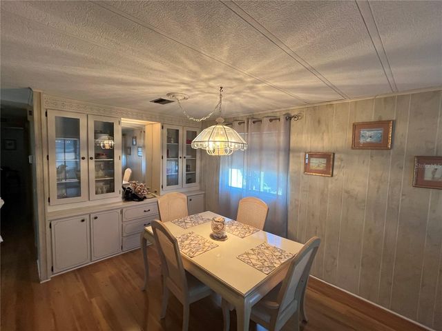 958 CORTINA BOULEVARD, Venice, FL 34285