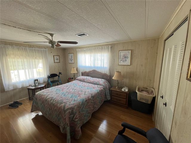 958 CORTINA BOULEVARD, Venice, FL 34285