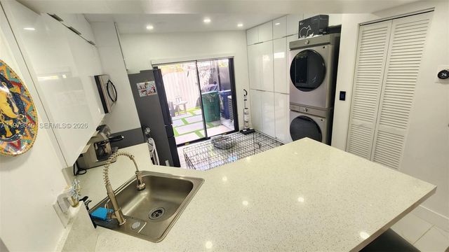 1921 SW 107th Ave 509, Miami, FL 33165