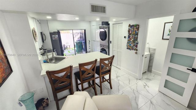 1921 SW 107th Ave 509, Miami, FL 33165