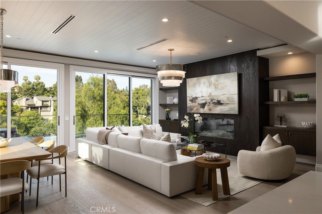 2 Rue Biarritz, Newport Beach, CA 92660 — photo 3