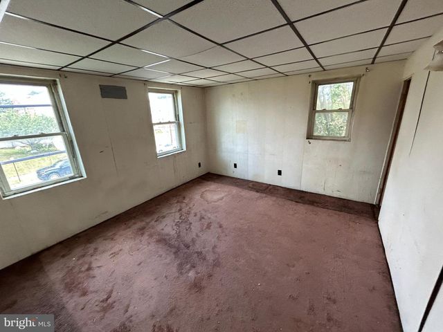 1813 DUNMERE RD, Dundalk, MD 21222