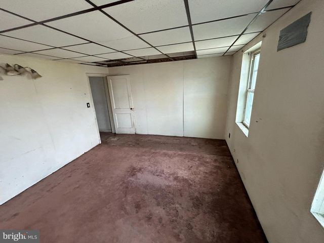 1813 DUNMERE RD, Dundalk, MD 21222