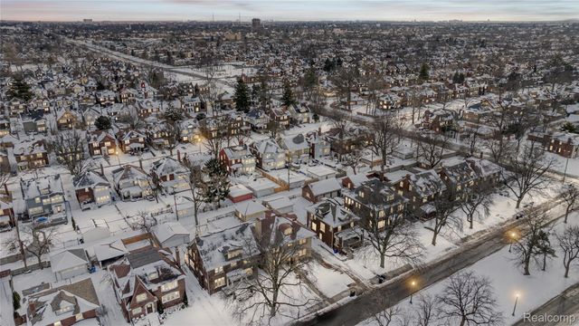 1695 Chicago Boulevard, Detroit, MI 48206