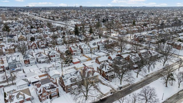 1695 Chicago Boulevard, Detroit, MI 48206