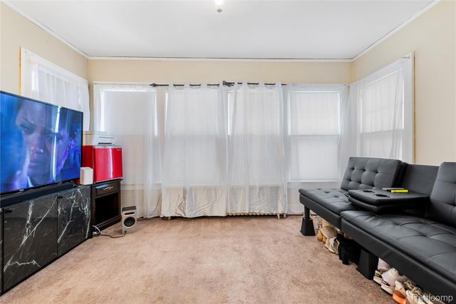 1695 Chicago Boulevard, Detroit, MI 48206