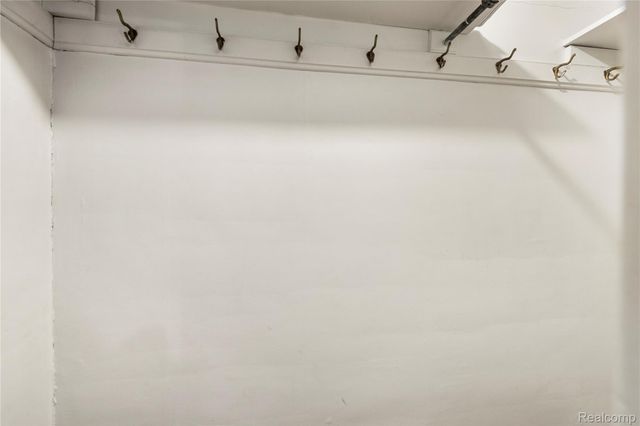 1695 Chicago Boulevard, Detroit, MI 48206