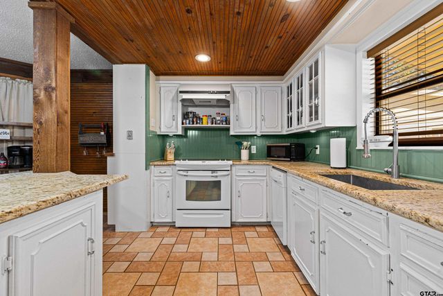 533 Huffman, Harleton, TX 75651